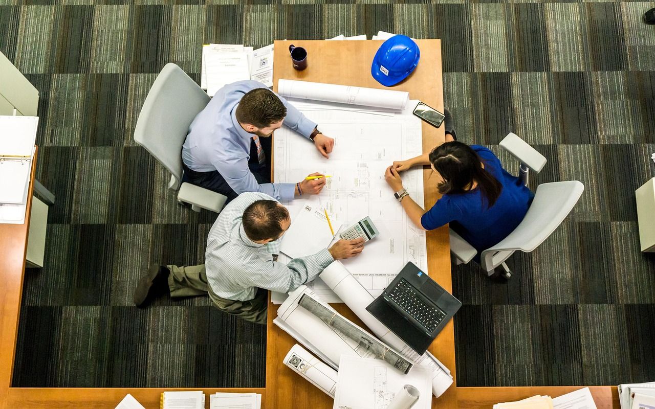 entdecken sie die neuesten trends und tipps rund um den modernen arbeitsplatz. erfahren sie, wie sie ihre arbeitsumgebung optimieren und produktiver gestalten können.