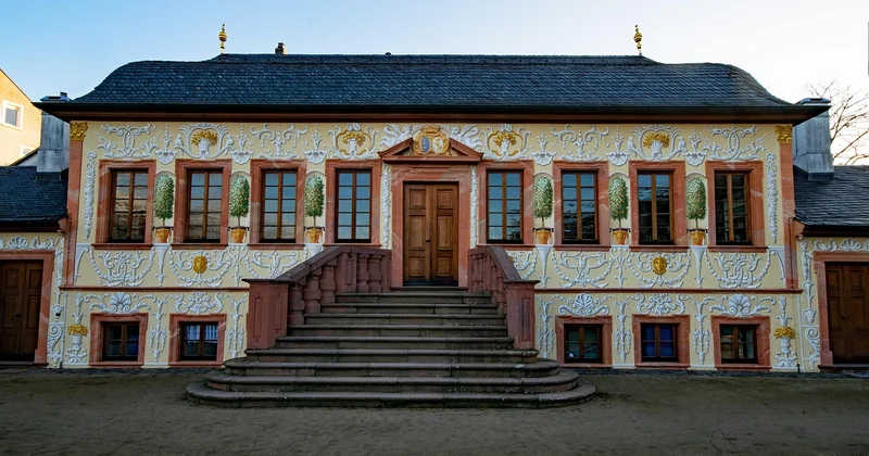 Dach für Gartenhaus bauen: worauf Sie beim Unterbau achten sollten